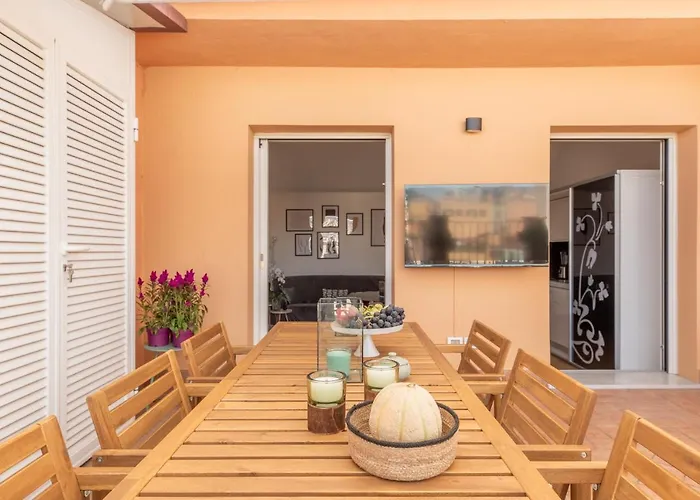 Barberini Caesar Apartment